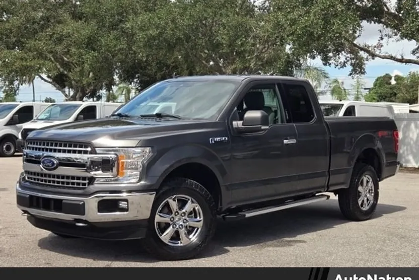 2019 Ford F-150 XLT photo 1