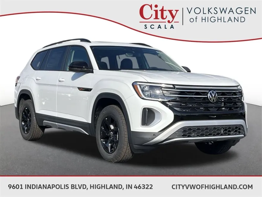 2025 Volkswagen Atlas Peak Edition photo 1