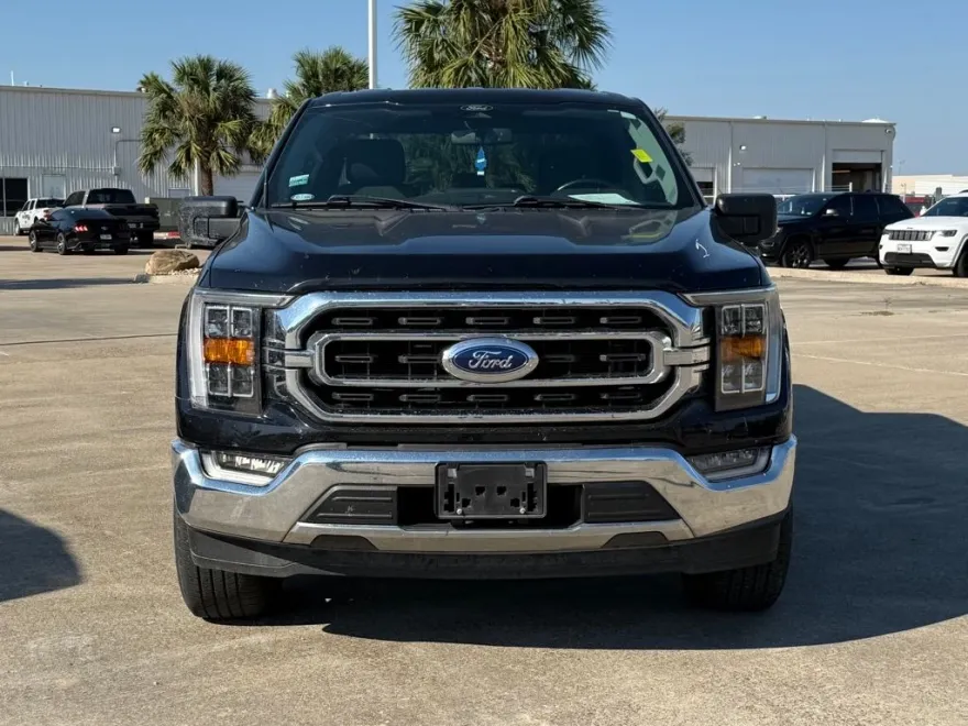 2022 Ford F-150 XLT photo 1