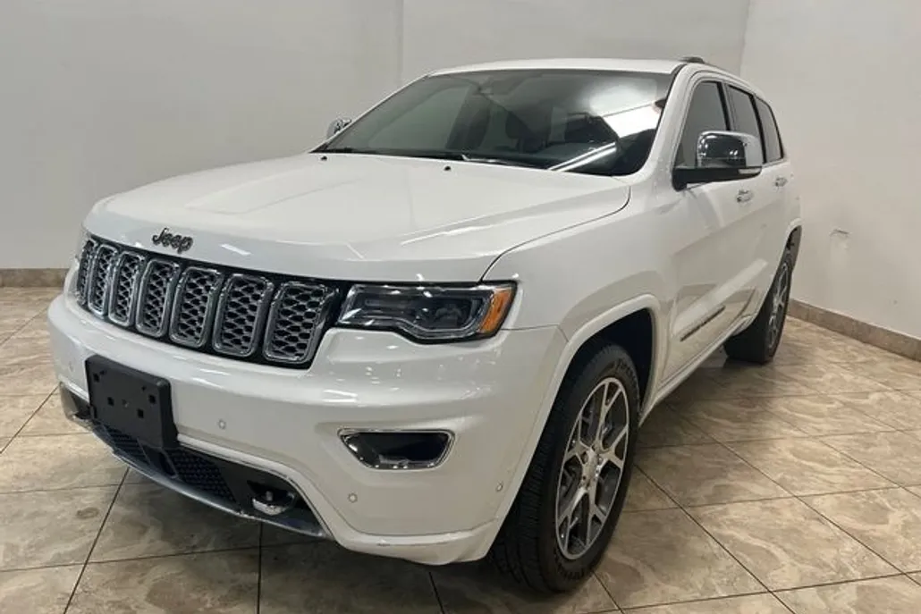 2020 Jeep Grand Cherokee Overland photo 1