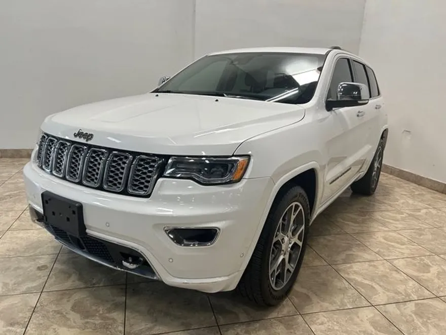 2020 Jeep Grand Cherokee Overland photo 1