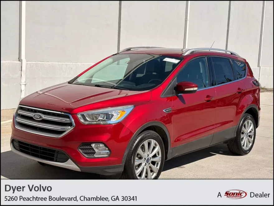 2017 Ford Escape Titanium photo 1