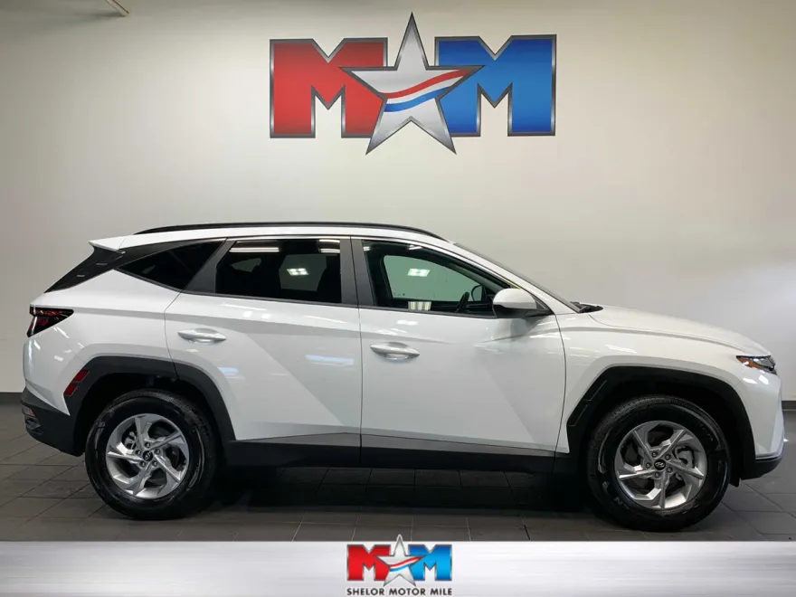 2024 Hyundai Tucson SEL photo 1