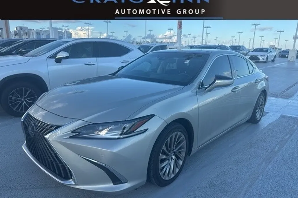 2023 Lexus ES 350 Ultra Luxury photo 1