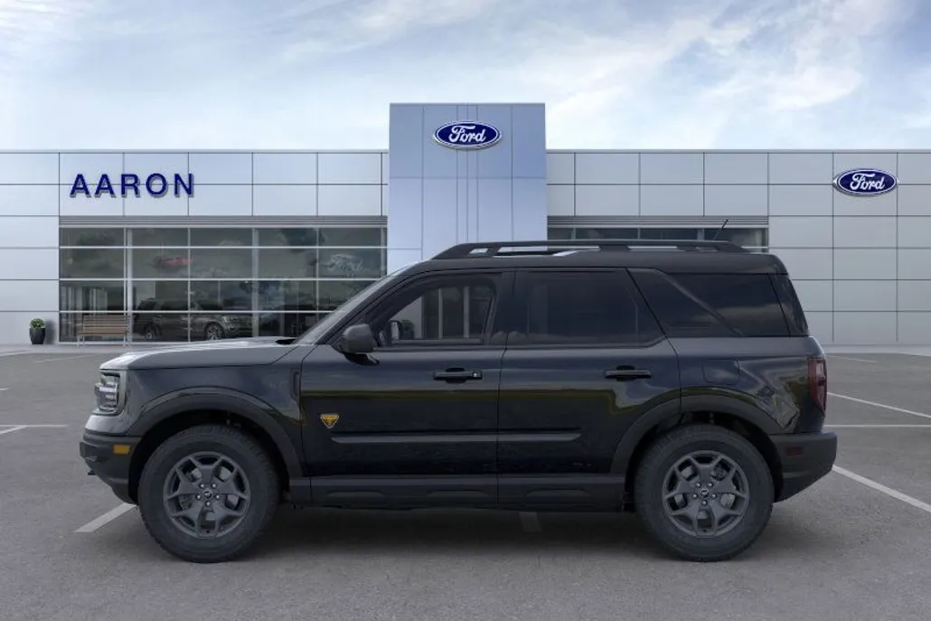 2024 Ford Bronco Sport Badlands photo 1