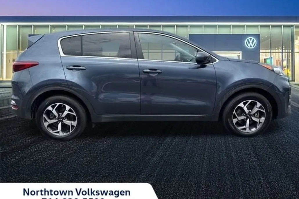 2020 Kia Sportage LX photo 1