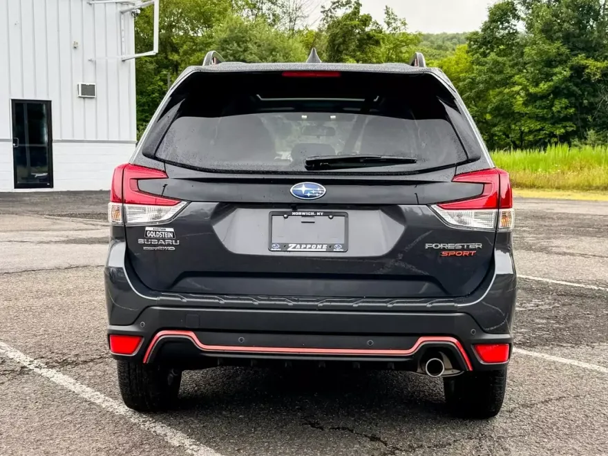 2024 Subaru Forester Sport photo 1
