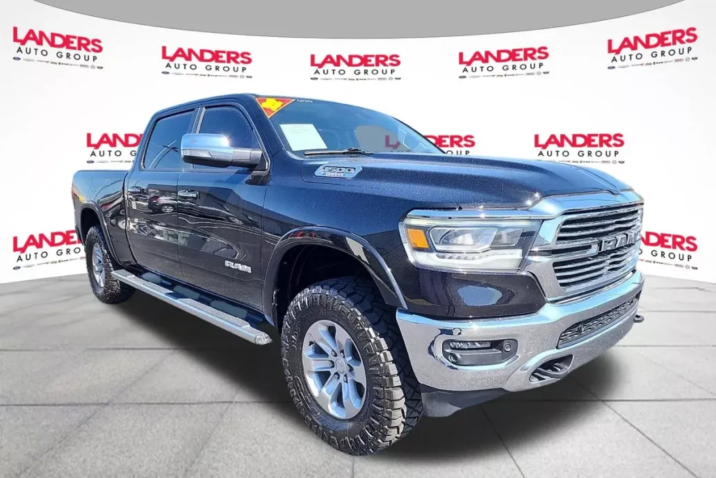 2022 Ram 1500 Laramie photo 1