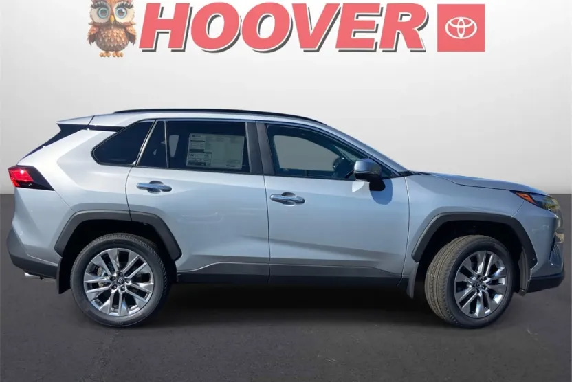 2025 Toyota RAV4 Limited photo 1