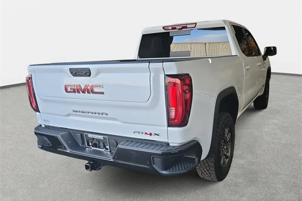 2024 Gmc Sierra 1500 AT4X photo 1