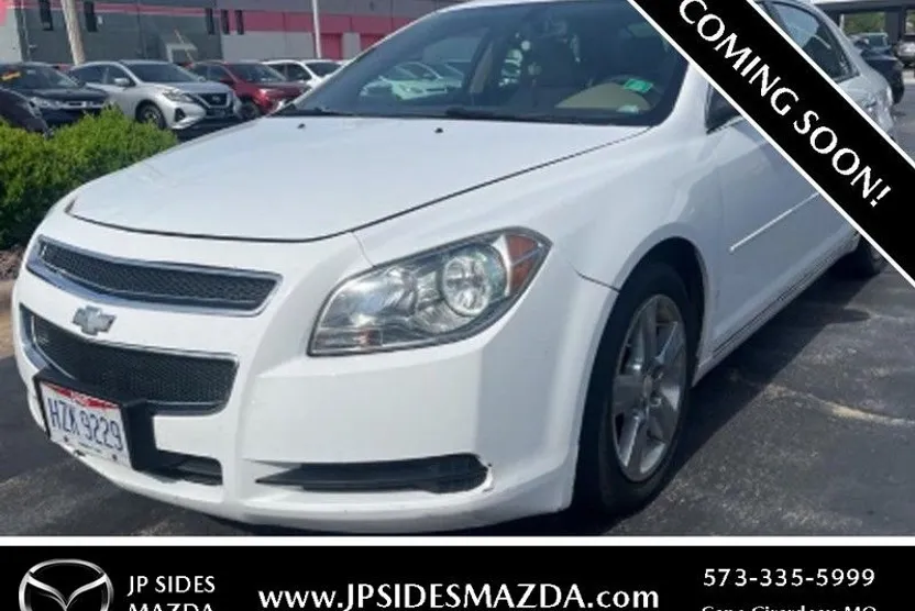 2012 Chevrolet Malibu 2LT photo 1