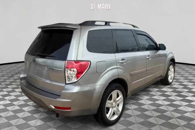 2009 Subaru Forester X Limited photo 1