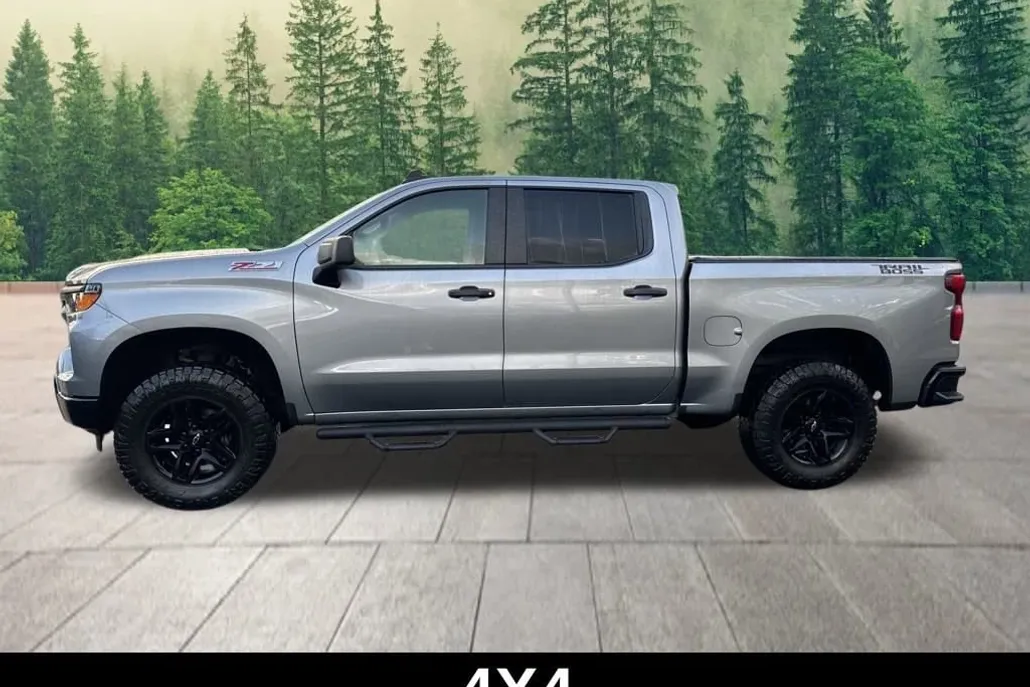 2023 Chevrolet Silverado 1500 Custom Trail Boss photo 1