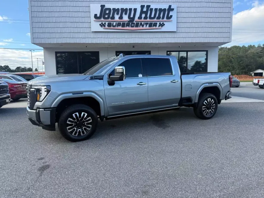 2024 Gmc Sierra HD Denali Ultimate photo 1