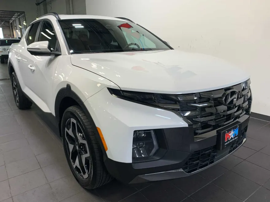 2023 Hyundai Santa Cruz Limited photo 1