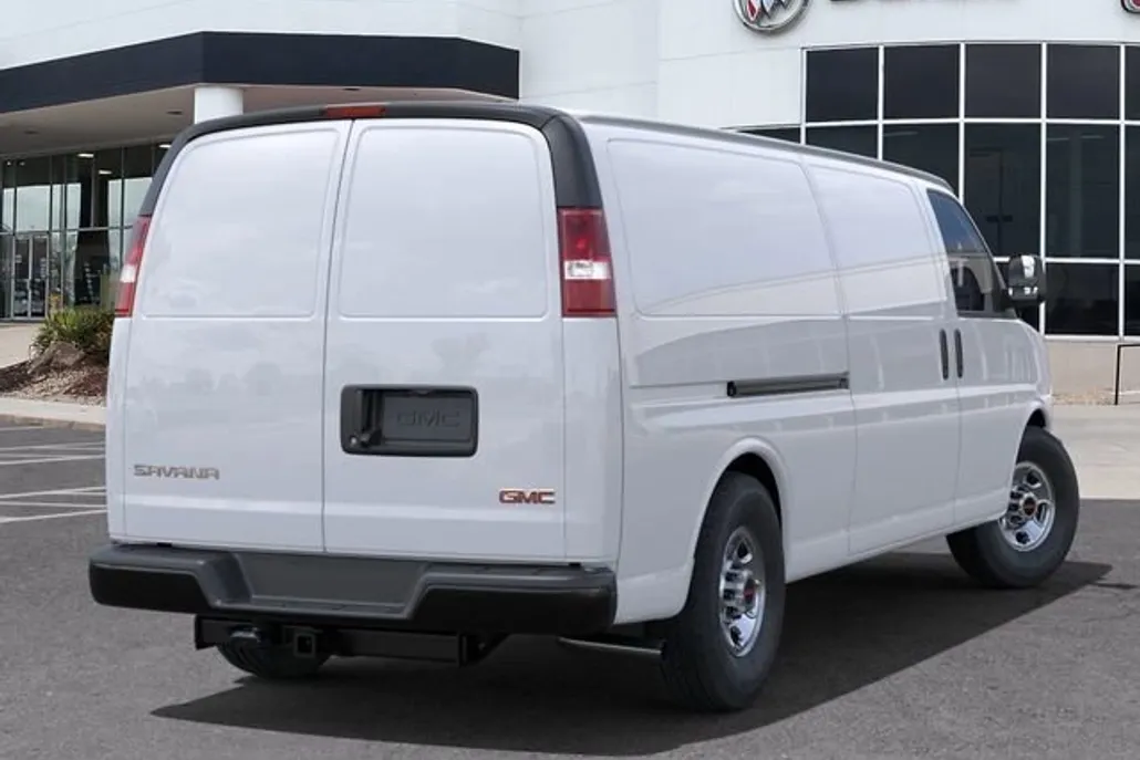 2025 Gmc Savana Cargo 3500 photo 1