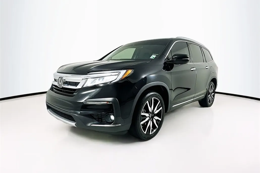 2022 Honda Pilot Touring photo 1