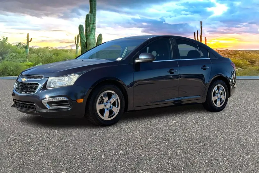 2015 Chevrolet Cruze photo 1