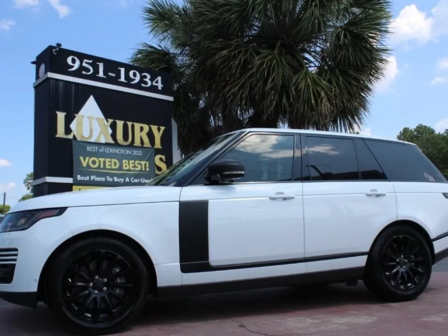 2018 Land Rover Range Rover HSE photo 1