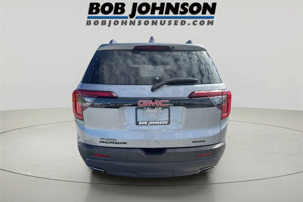 2023 Gmc Acadia SLE photo 1