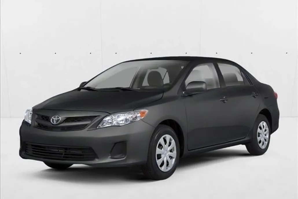 2013 Toyota Corolla S photo 1