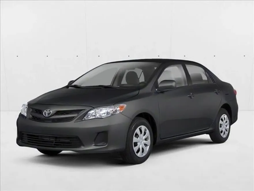 2013 Toyota Corolla S photo 1