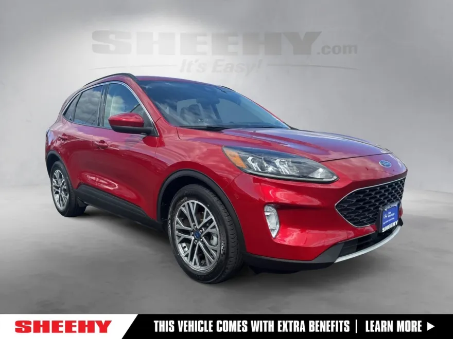 2020 Ford Escape SEL photo 1