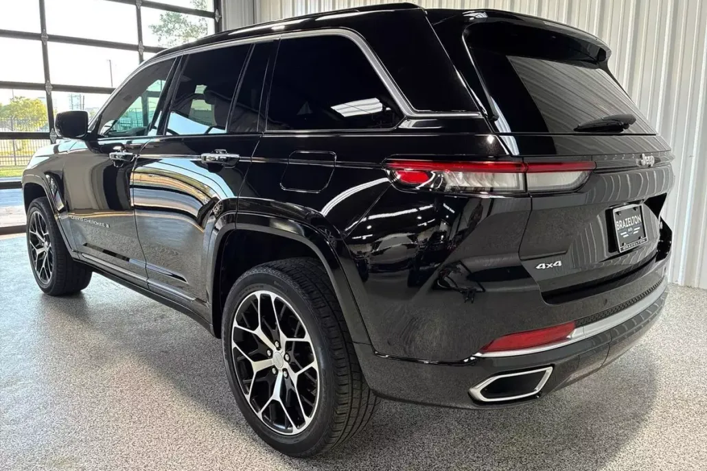 2024 Jeep Grand Cherokee Summit Reserve photo 1