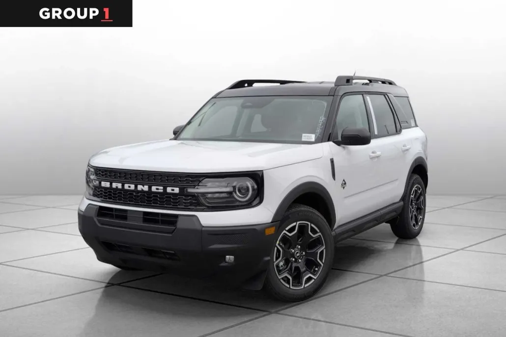 2025 Ford Bronco Sport Outer Banks photo 1