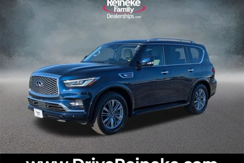 2023 Infiniti QX80 Luxe photo 1