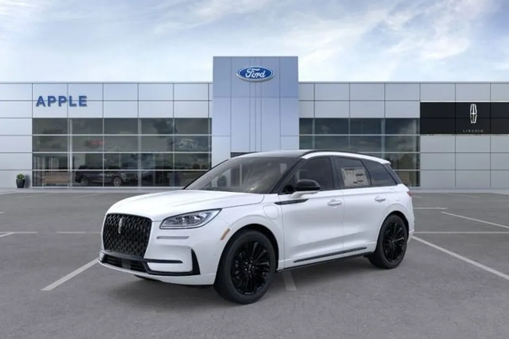2025 Lincoln Corsair Grand Touring photo 1