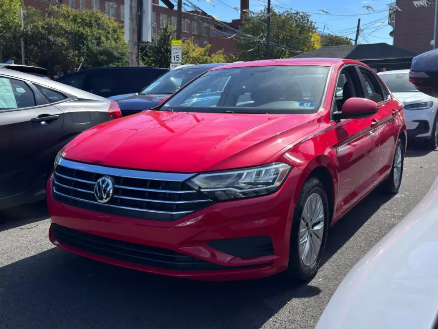 2019 Volkswagen Jetta S photo 1