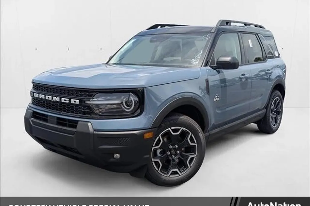 2025 Ford Bronco Sport Outer Banks photo 1