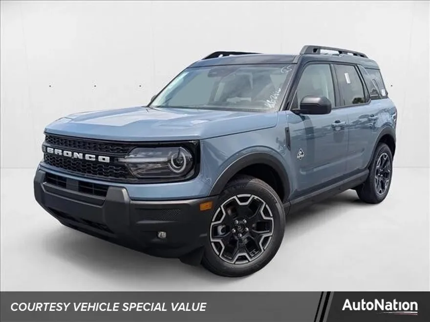 2025 Ford Bronco Sport Outer Banks photo 1