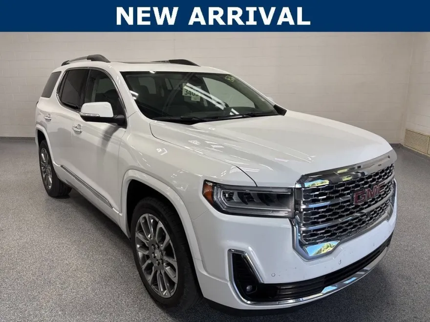2023 Gmc Acadia Denali photo 1