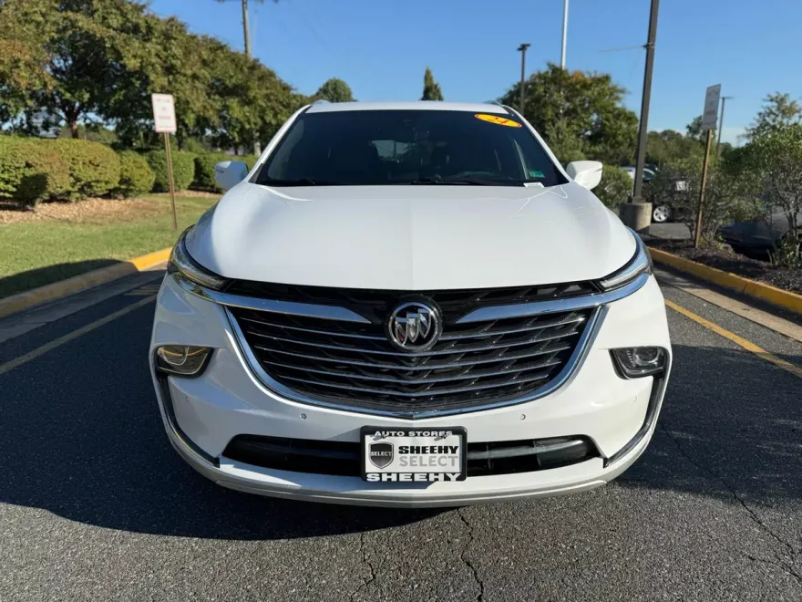 2024 Buick Enclave Premium photo 1