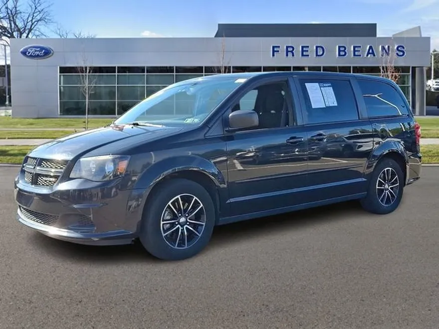 2015 Dodge Grand Caravan SE photo 1