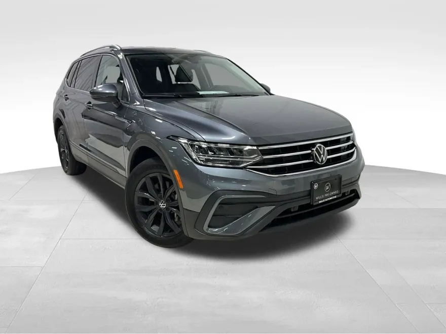 2024 Volkswagen Tiguan SE photo 1