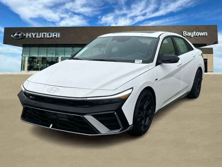 2025 Hyundai Elantra N Line photo 1