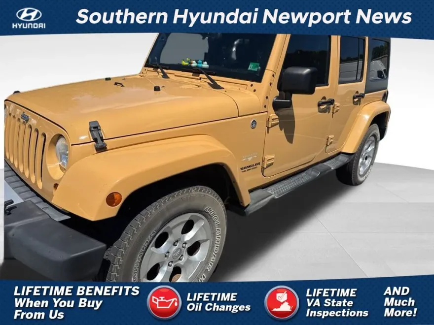 2013 Jeep Wrangler Unlimited Sahara photo 1