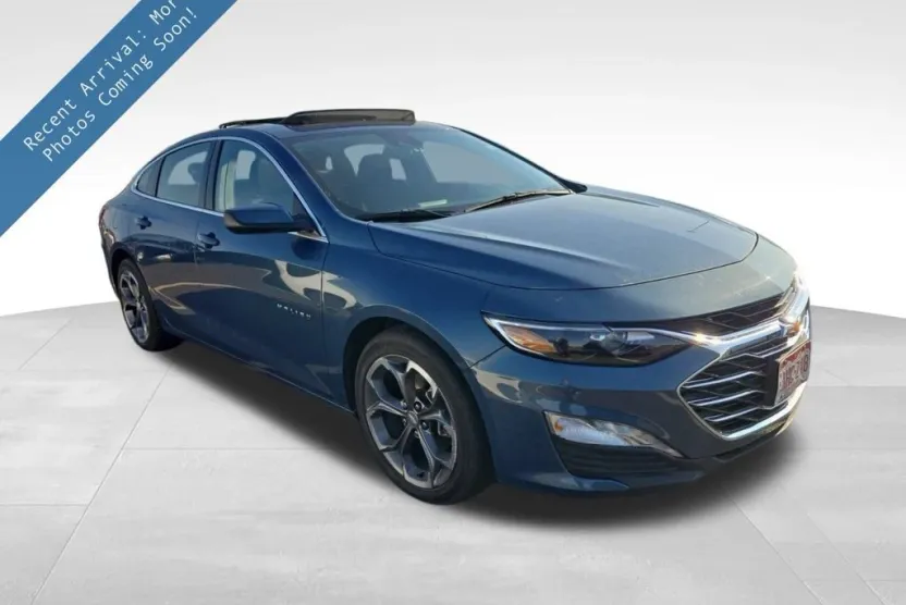 2024 Chevrolet Malibu 1LT photo 1
