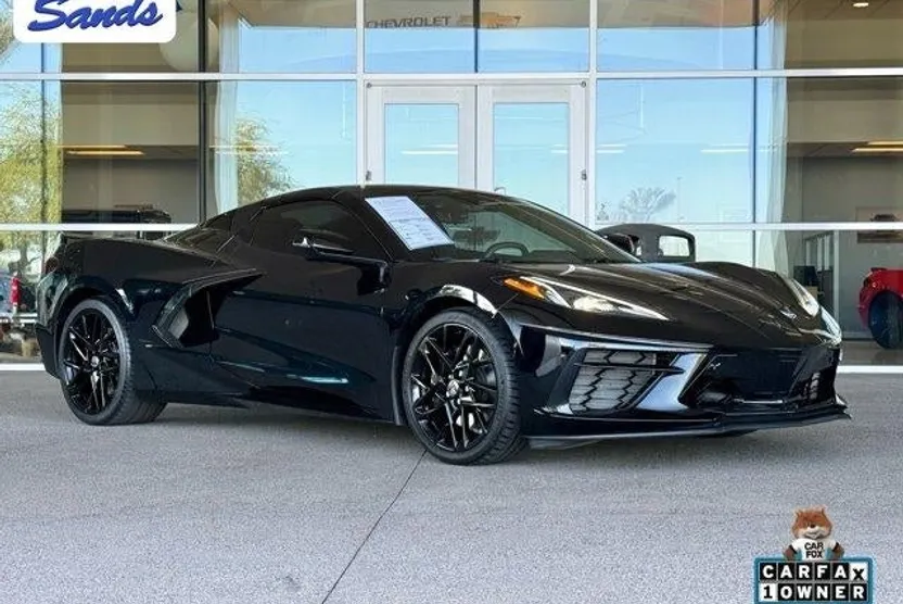 2024 Chevrolet Corvette Stingray 2LT photo 1