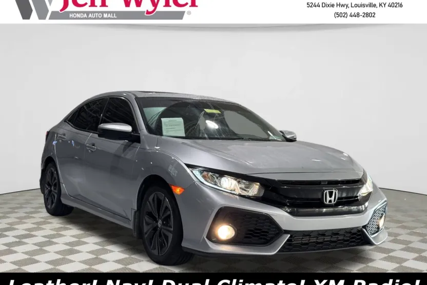2017 Honda Civic Hatchback EX-L photo 1