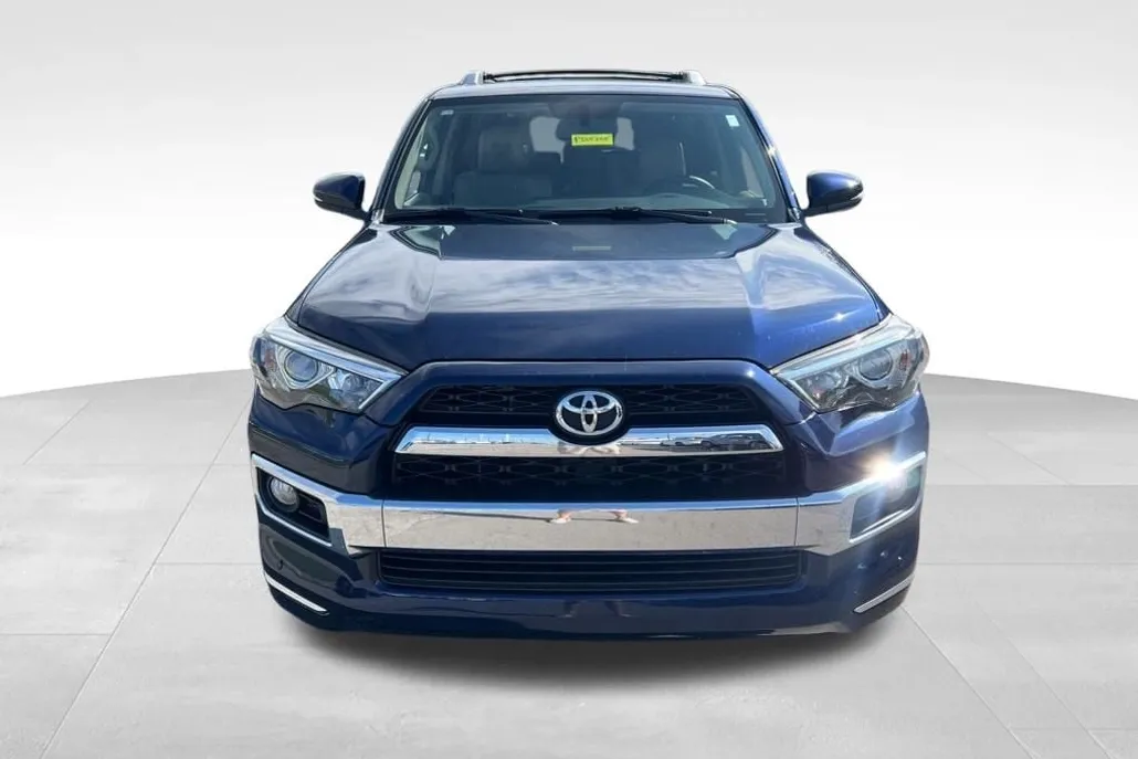 2018 Toyota 4Runner Limited photo 1