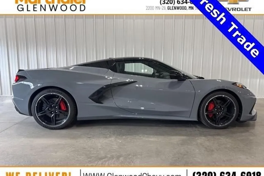 2025 Chevrolet Corvette Stingray Convertible 2LT photo 1