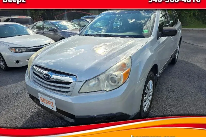 2012 Subaru Outback 2.5i photo 1