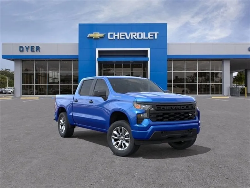 2026 Chevrolet Silverado 1500 Custom photo 1