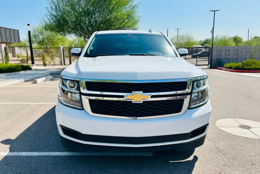 2018 Chevrolet Tahoe LS photo 1