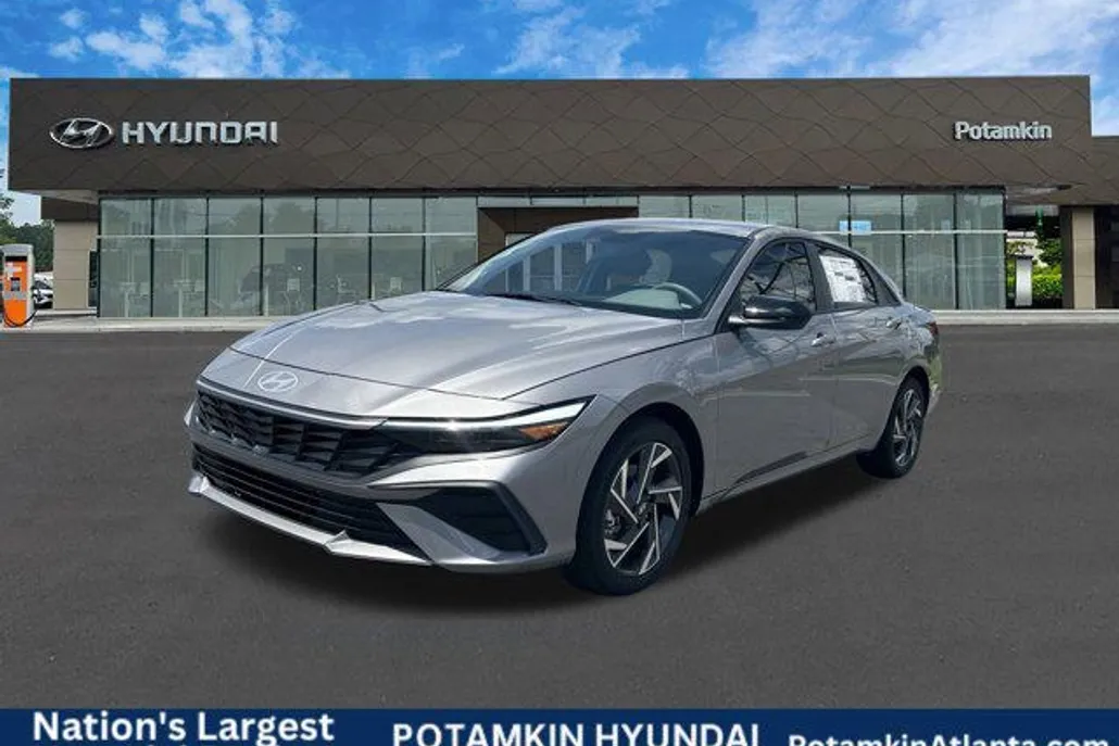 2025 Hyundai Elantra SEL Sport photo 1