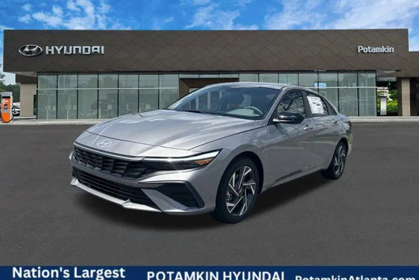 2025 Hyundai Elantra SEL Sport photo 1